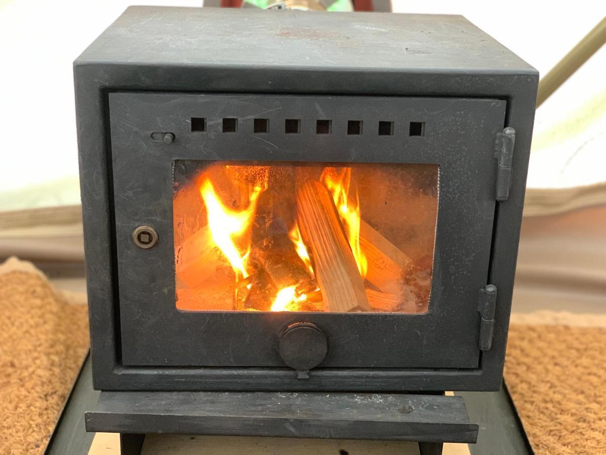 Home Farm Radnage Glamping Bell Tent 6, With Log Burner And Fire Pit High Wycombe Eksteriør bilde